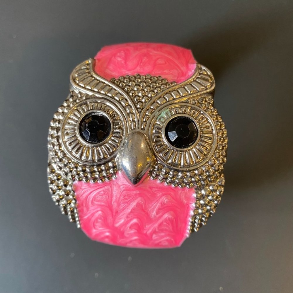 Antique silver tone & pink Fashion Owl cuff snap Bracelet